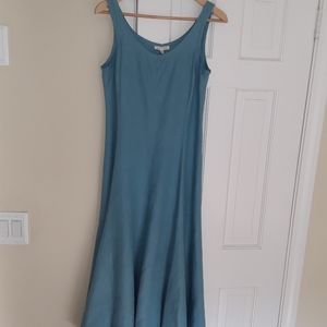 Women dress